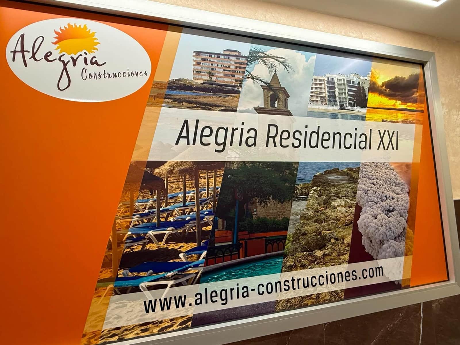 Apartamento de 2 habitaciones en Torrevieja en venta - 274.900 € (Ref: 9504292)