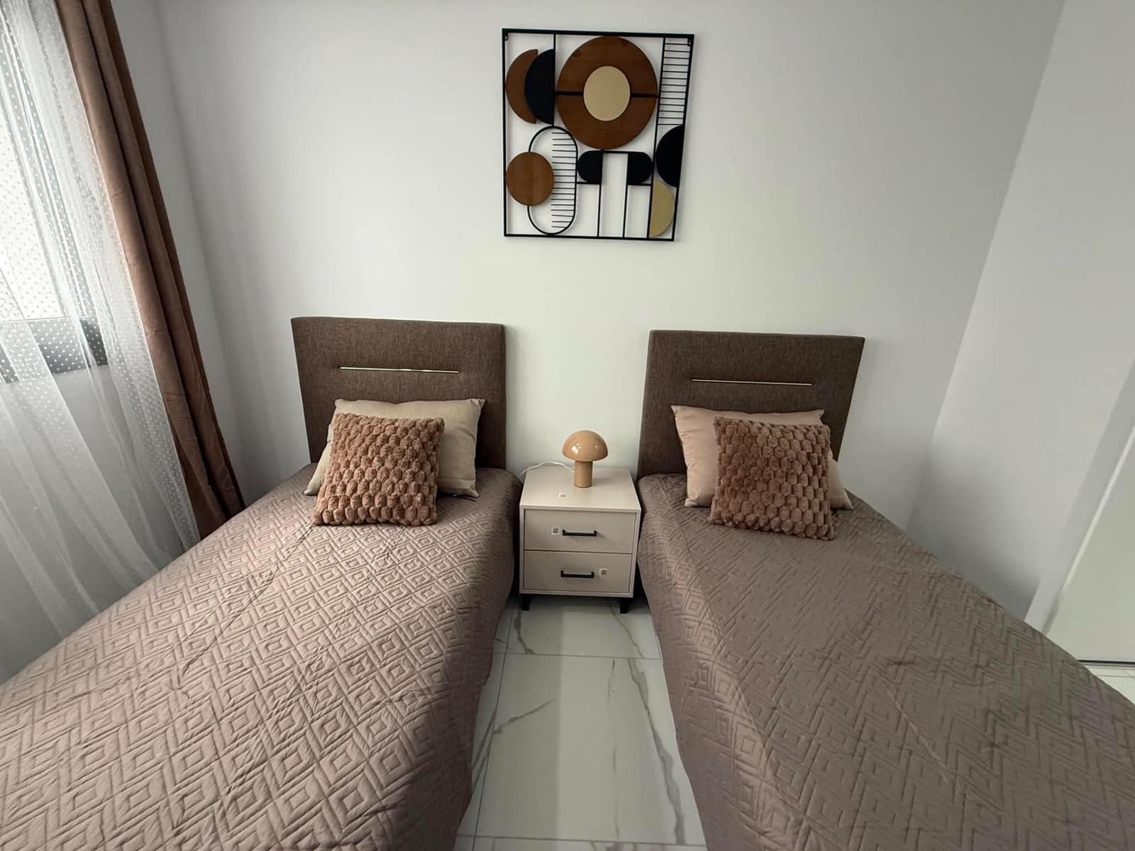 Apartamento de 2 habitaciones en Torrevieja en venta - 274.900 € (Ref: 9504292)