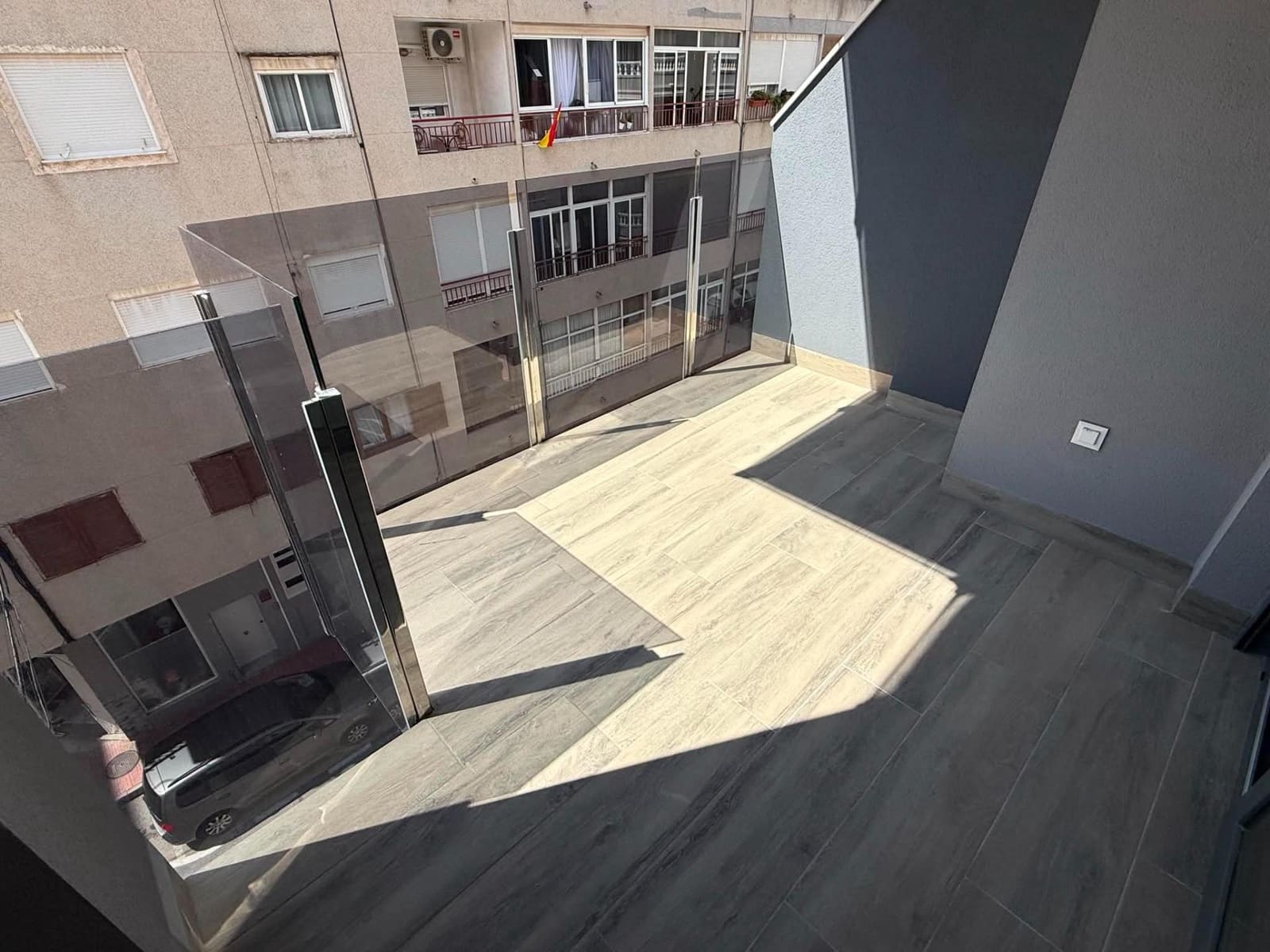 Apartamento de 2 habitaciones en Torrevieja en venta - 274.900 € (Ref: 9504292)