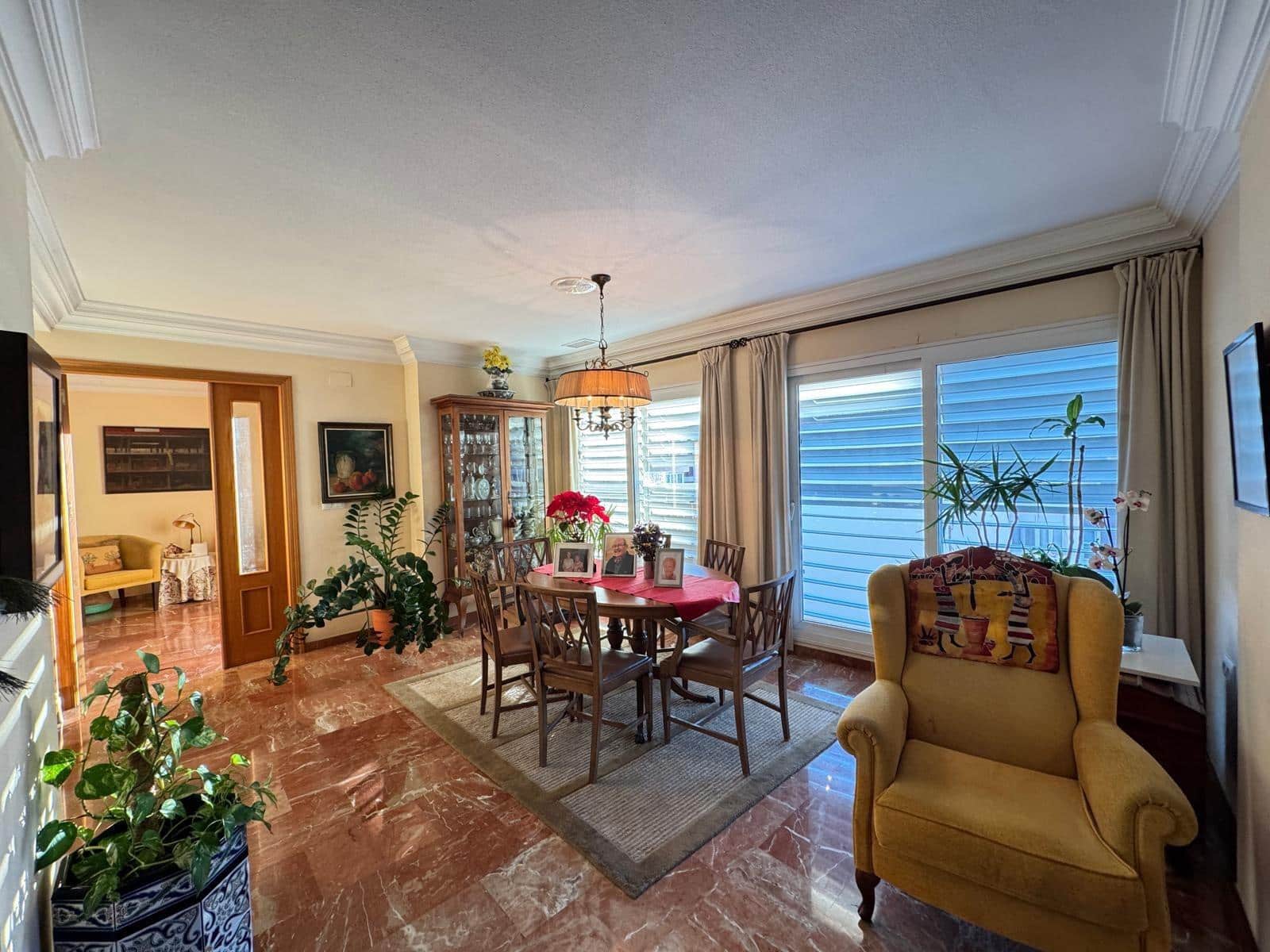 4 sovrum Lägenhet till salu i Torrevieja med garage - 380 000 € (Ref: 9504294)