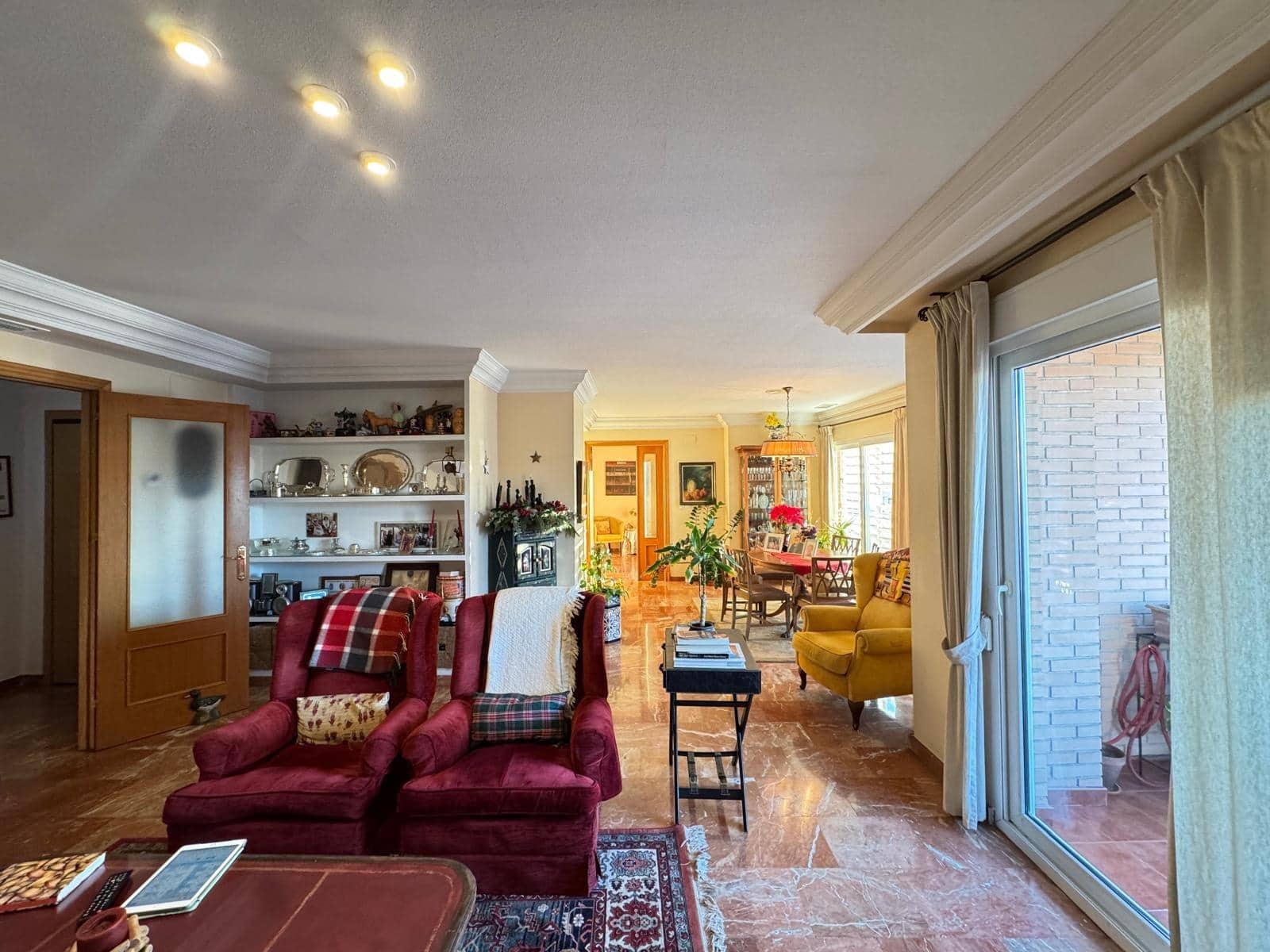 4 sovrum Lägenhet till salu i Torrevieja med garage - 380 000 € (Ref: 9504294)