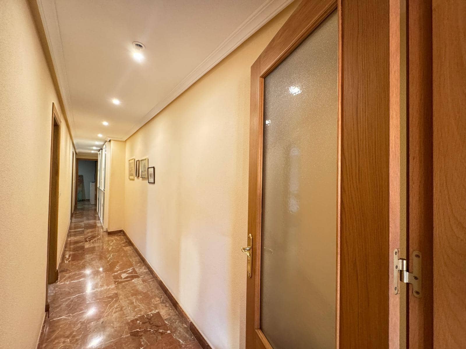 4 sovrum Lägenhet till salu i Torrevieja med garage - 380 000 € (Ref: 9504294)