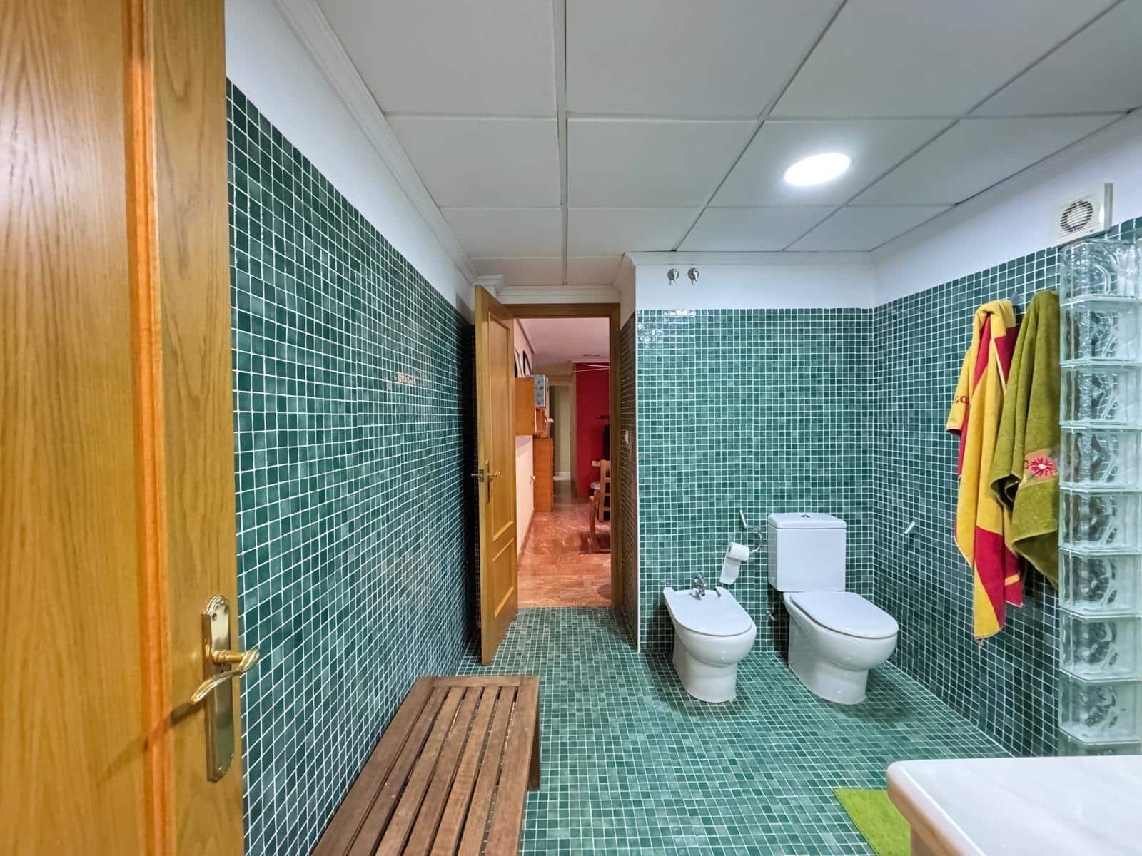 4 sovrum Lägenhet till salu i Torrevieja med garage - 380 000 € (Ref: 9504294)