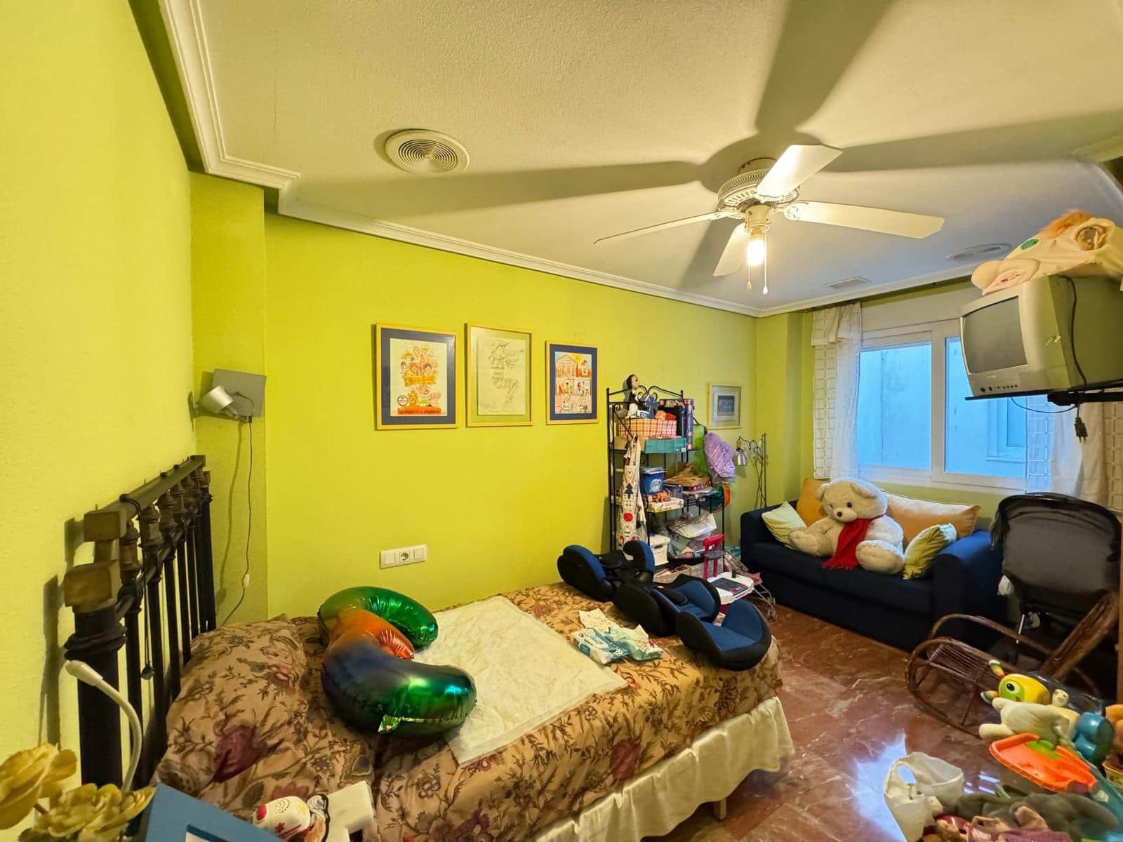 4 sovrum Lägenhet till salu i Torrevieja med garage - 380 000 € (Ref: 9504294)