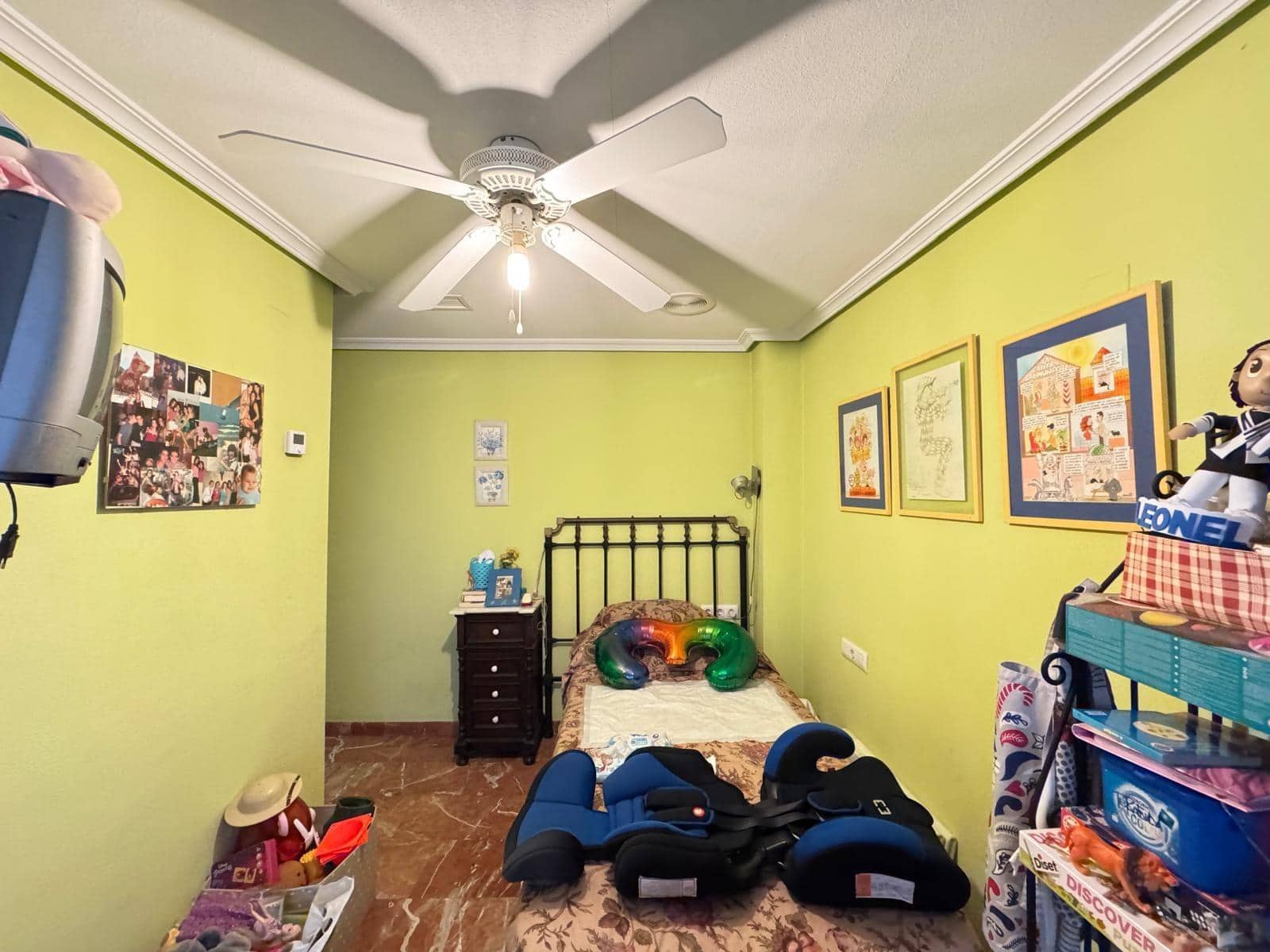 4 sovrum Lägenhet till salu i Torrevieja med garage - 380 000 € (Ref: 9504294)