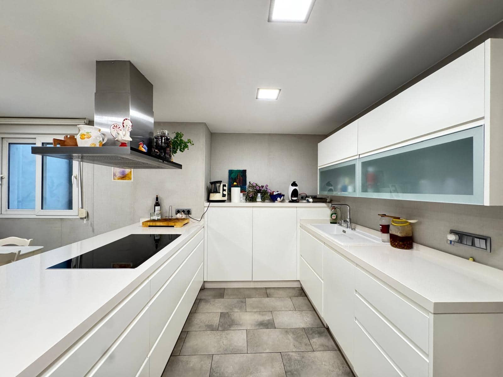 4 sovrum Lägenhet till salu i Torrevieja med garage - 380 000 € (Ref: 9504294)