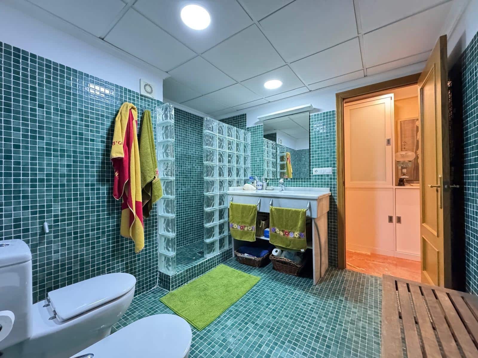 4 sovrum Lägenhet till salu i Torrevieja med garage - 380 000 € (Ref: 9504294)