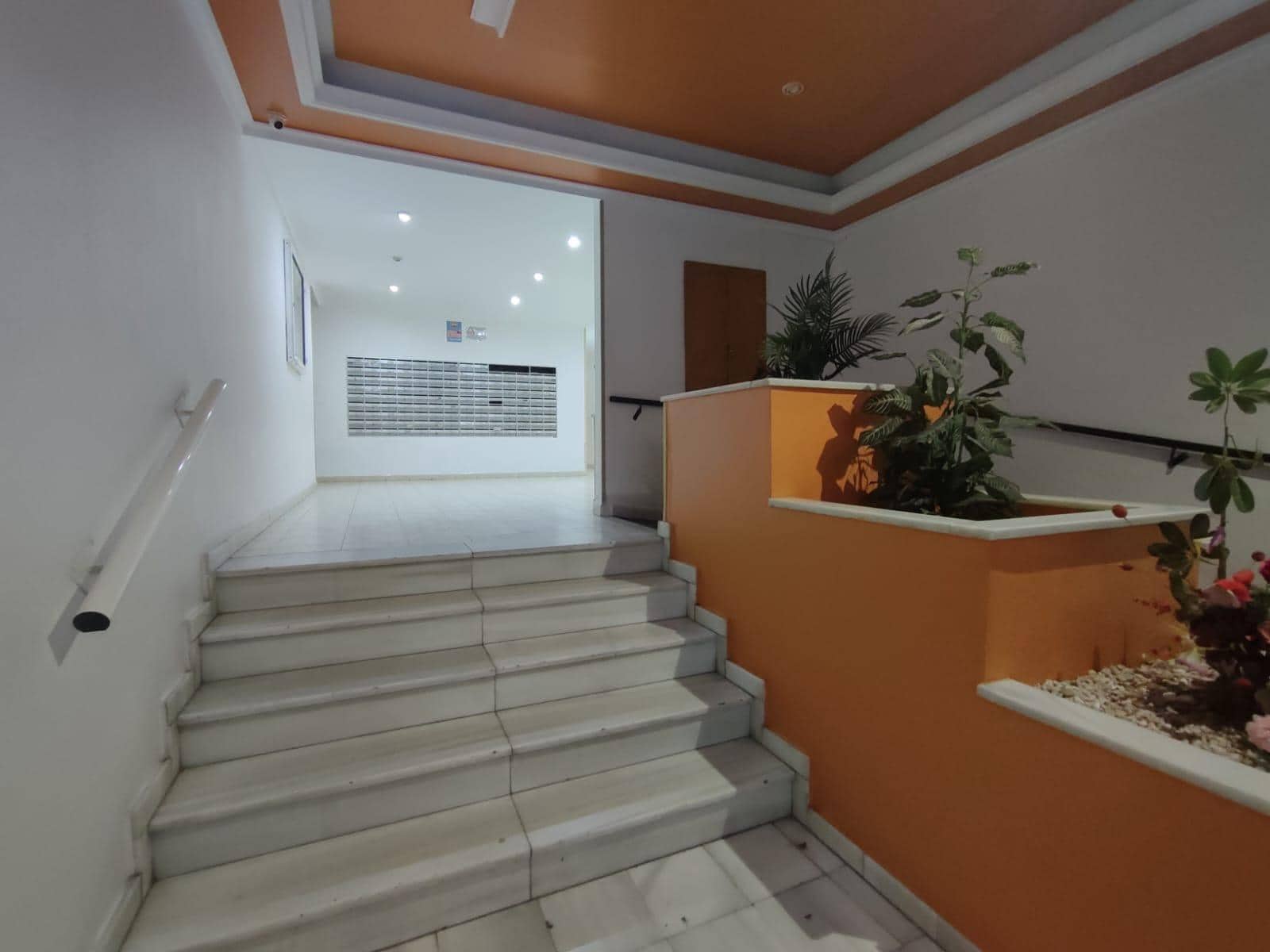 1 bedroom Apartment for sale in Torrevieja with pool - € 109,900 (Ref: 9504295)