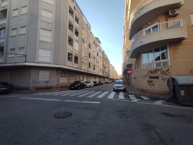 1 bedroom Apartment for sale in Playa de los Locos, Torrevieja with pool - € 109,900 (Ref: 9504295)