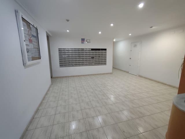 1 bedroom Apartment for sale in Playa de los Locos, Torrevieja with pool - € 109,900 (Ref: 9504295)