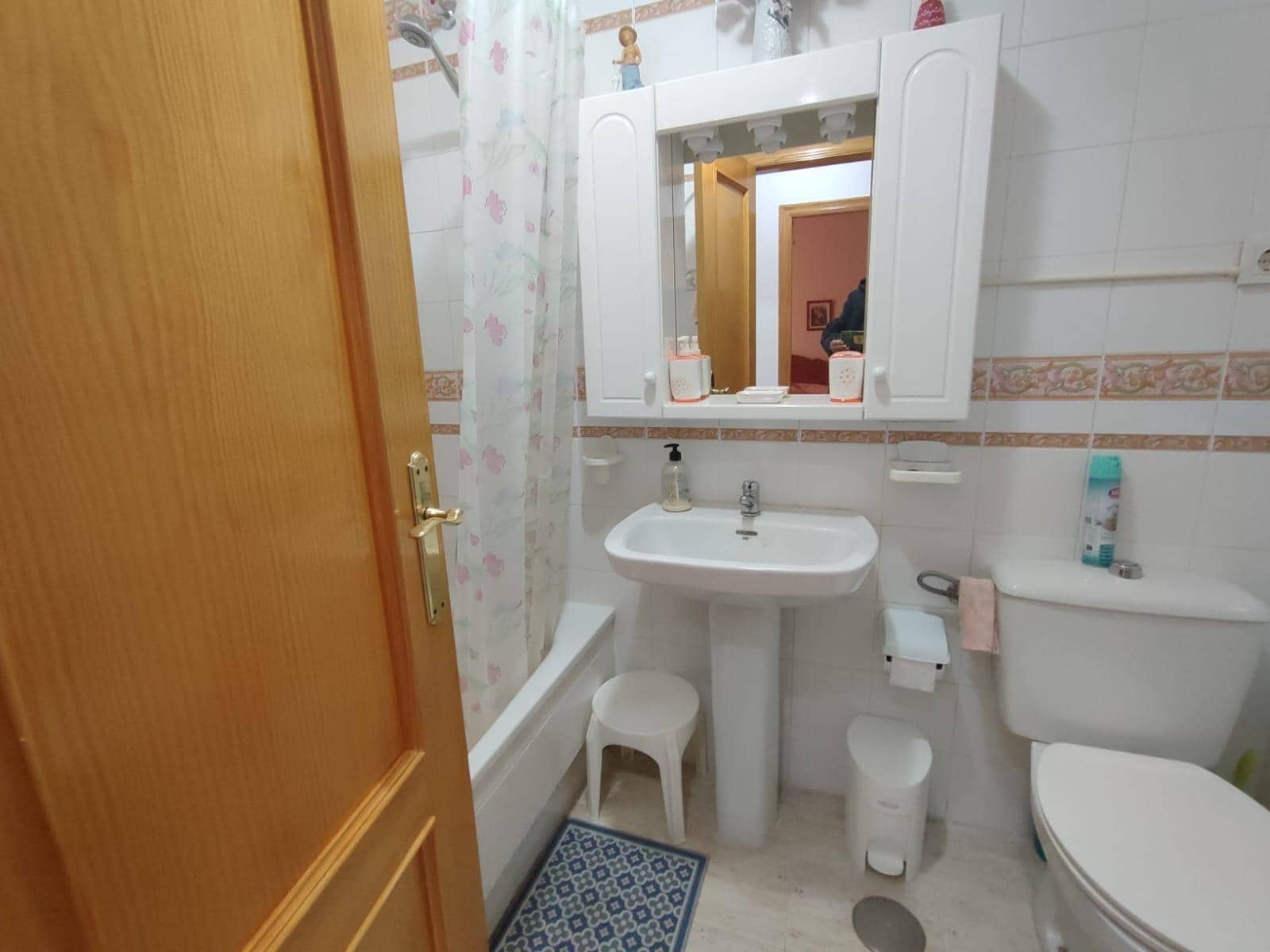 1 bedroom Apartment for sale in Torrevieja with pool - € 109,900 (Ref: 9504295)