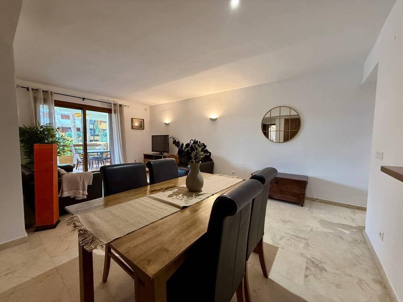 2 soverom Leilighet til salgs i Punta Prima med svømmebasseng garasje - € 259 900 (Ref: 9508875)