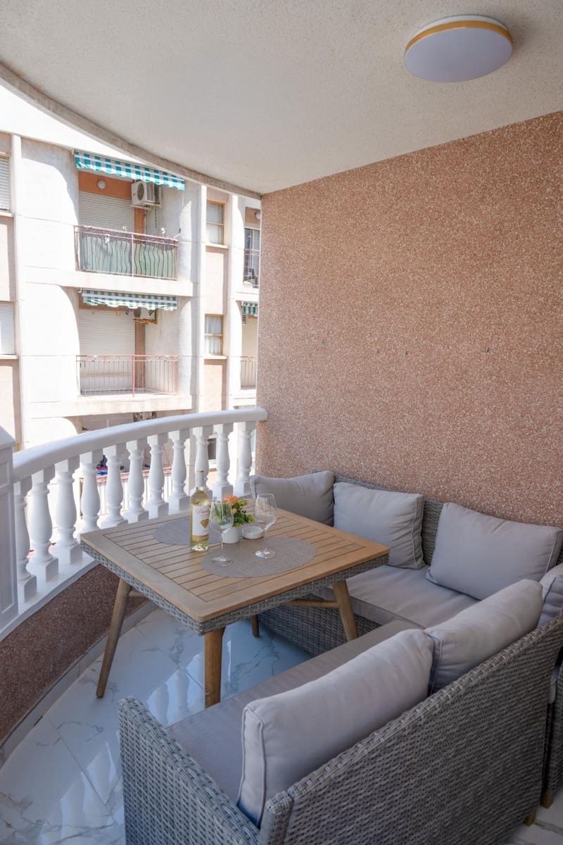 3 soverom Leilighet til salgs i Torrevieja med garasje - € 259 950 (Ref: 9508876)