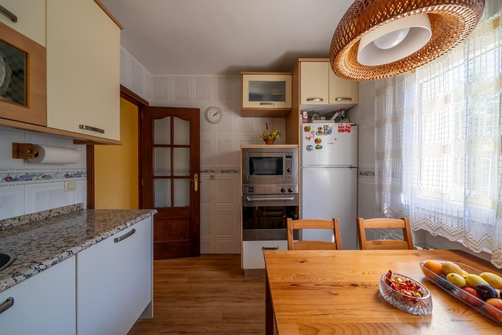 6 bedroom Villa for sale in San Martin de Valdeiglesias with pool - € 459,000 (Ref: 9513404)