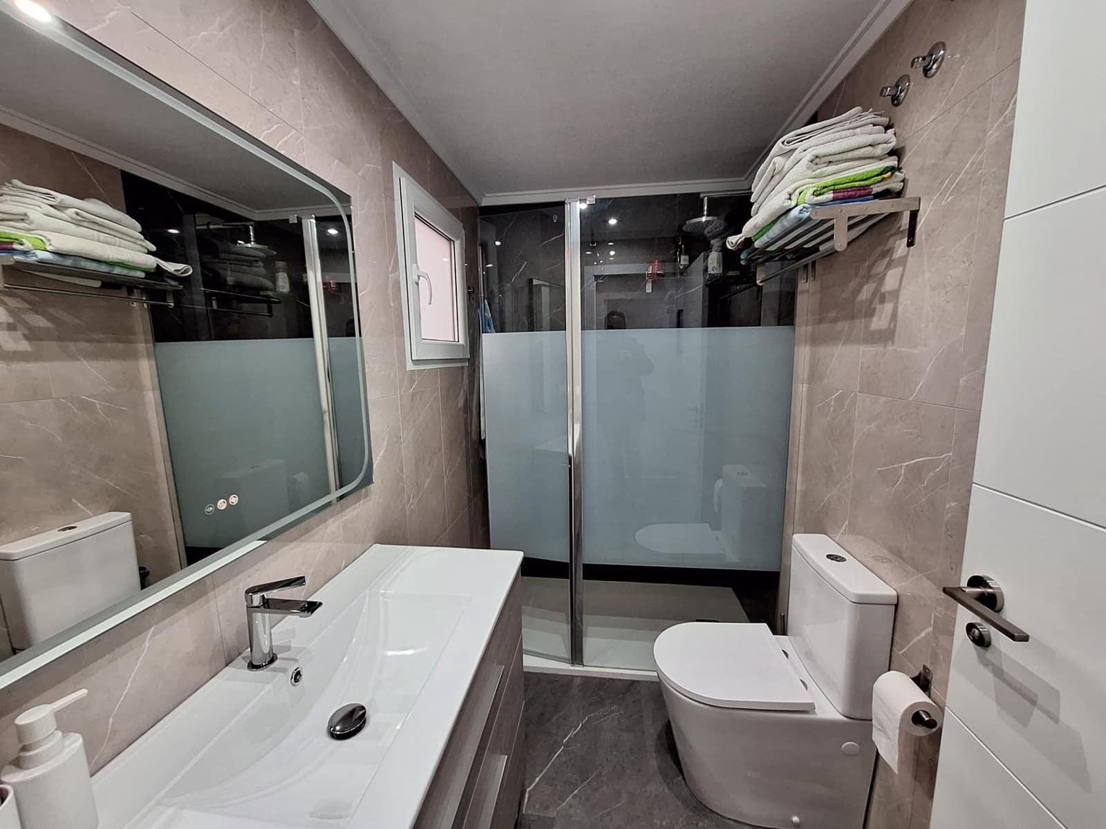 3 bedroom Penthouse for sale in Torrevieja with garage - € 254,900 (Ref: 9513407)