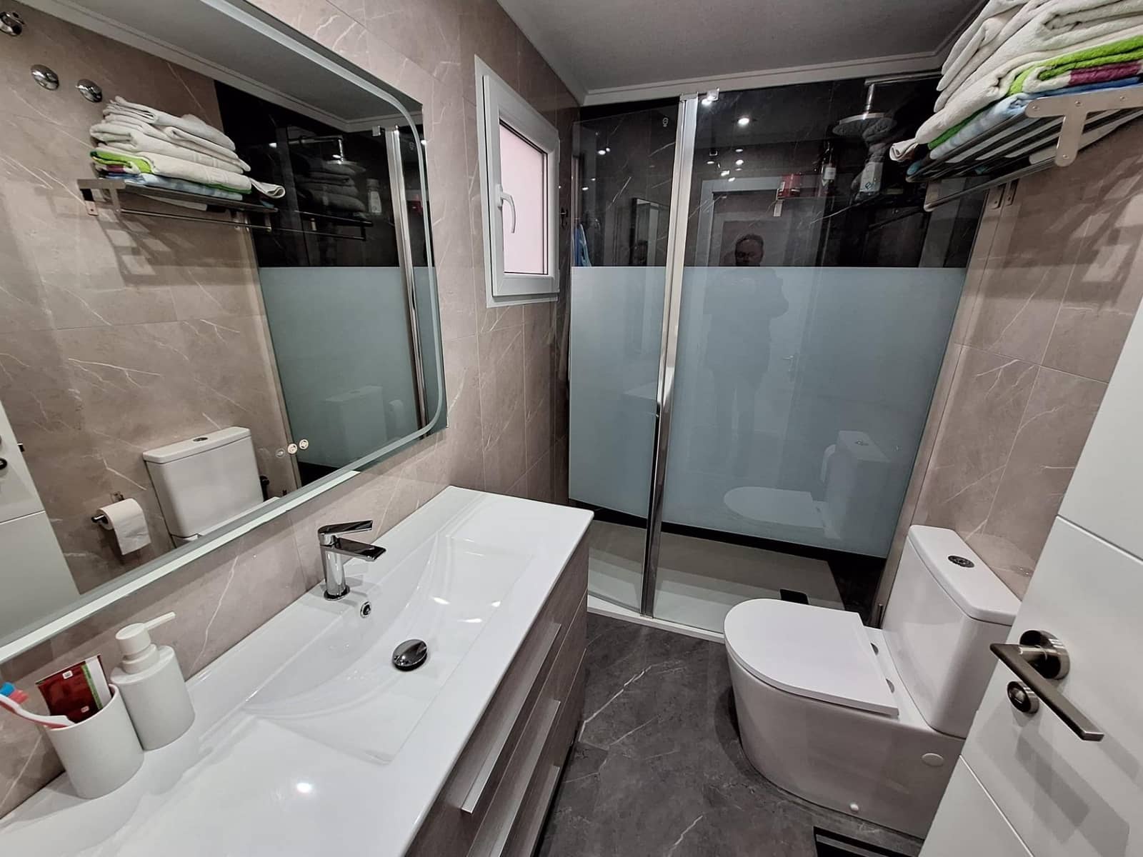 3 bedroom Penthouse for sale in Torrevieja with garage - € 254,900 (Ref: 9513407)