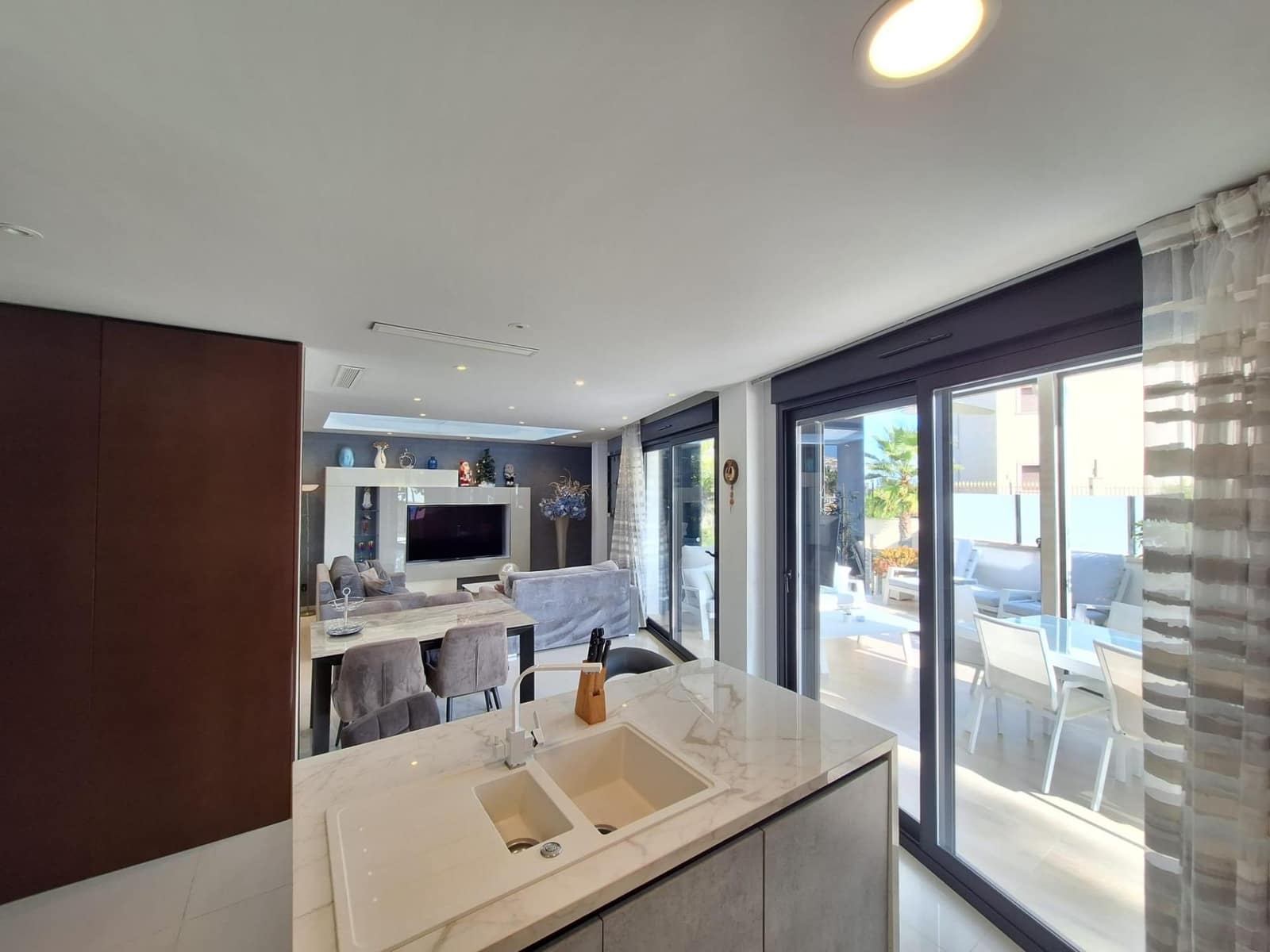 3 soveværelse Rækkehus til salg i Orihuela Costa med swimmingpool - € 475.000 (Ref: 9518903)