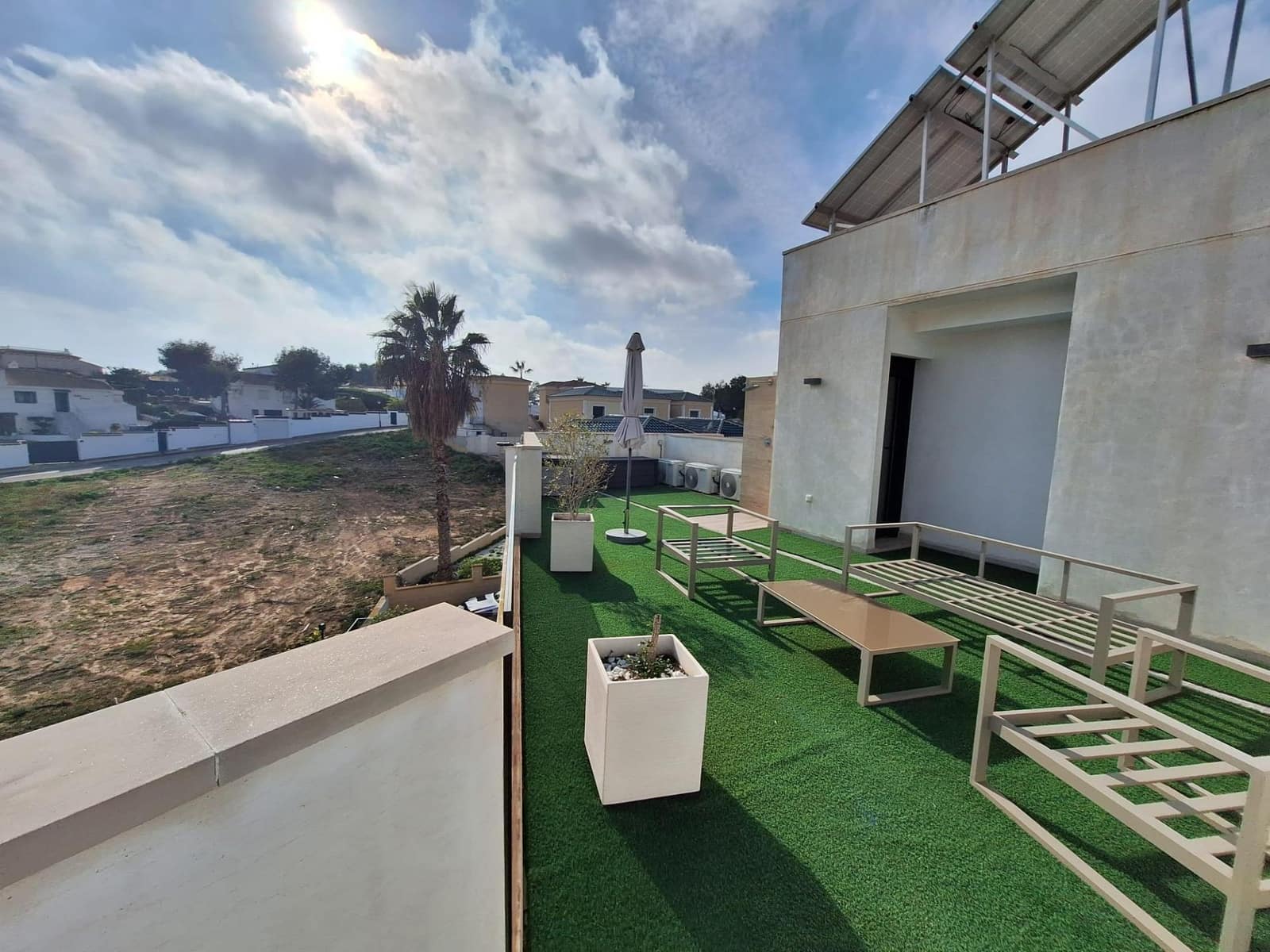 3 soveværelse Rækkehus til salg i Orihuela Costa med swimmingpool - € 475.000 (Ref: 9518903)