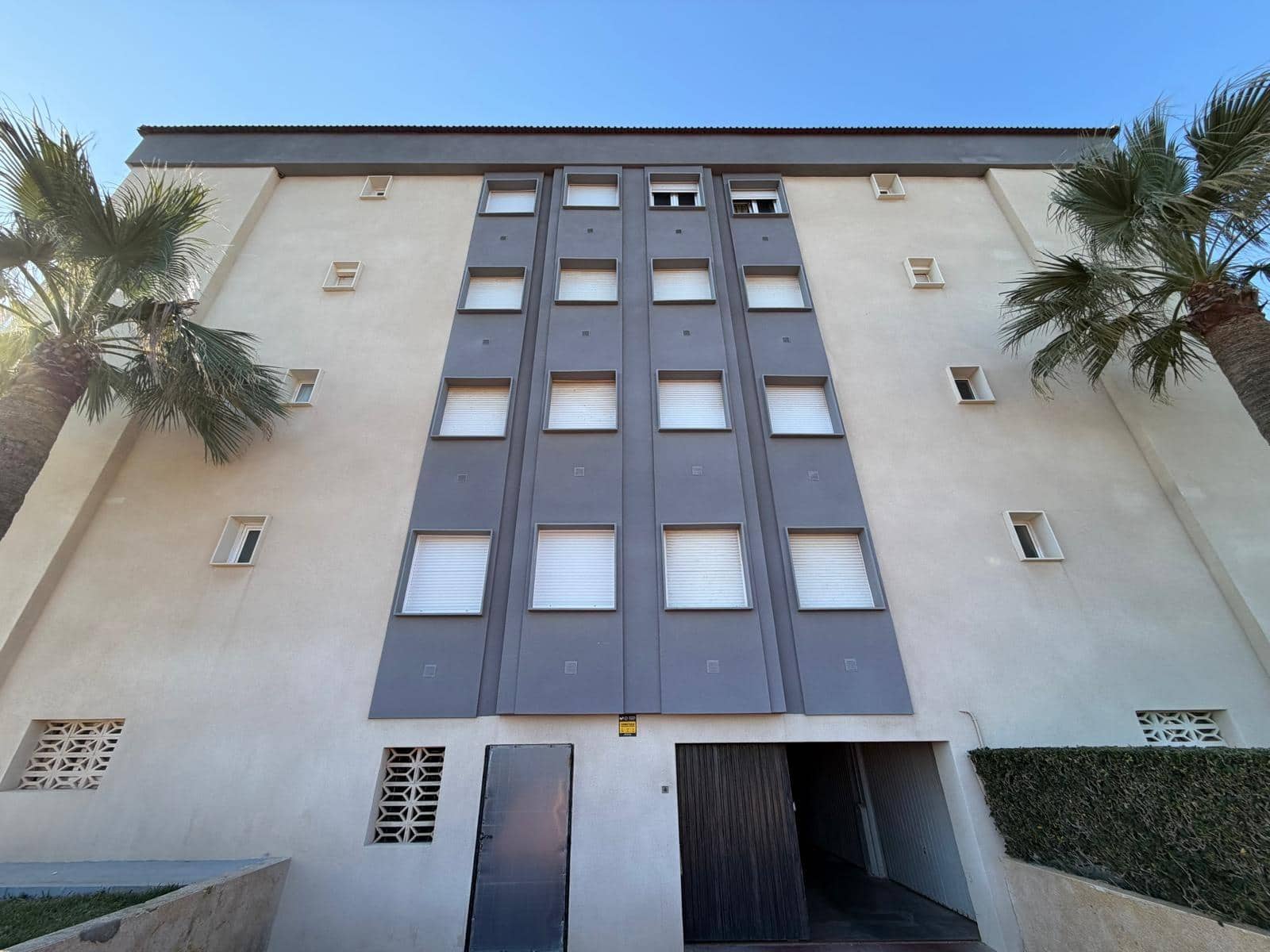 3 soverom Leilighet til salgs i Punta Prima med svømmebasseng - € 329 700 (Ref: 9518905)