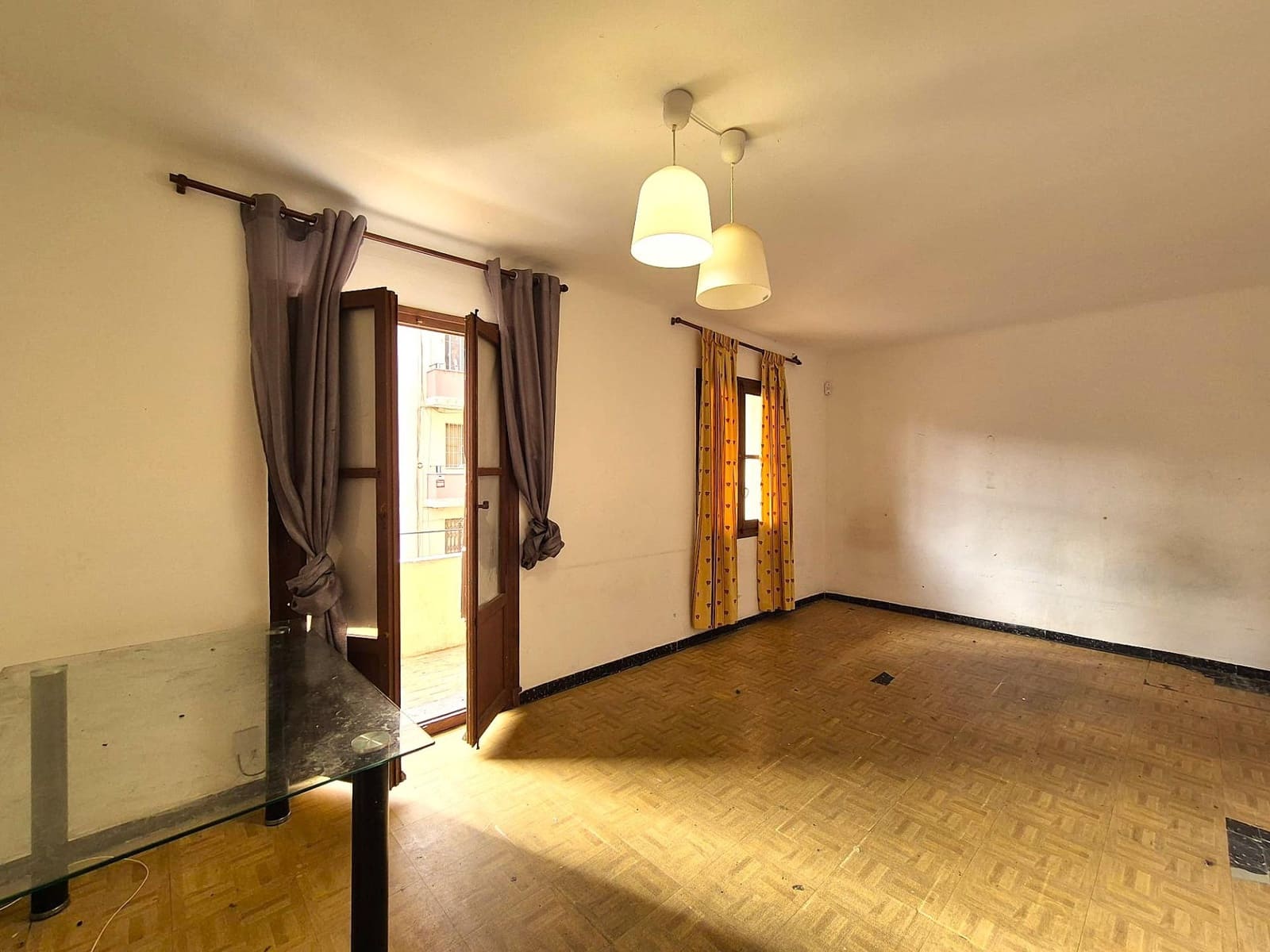 2 bedroom Apartment for sale in Alicante / Alacant city - € 85,000 (Ref: 9518906)