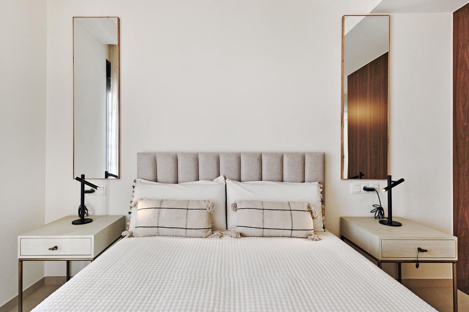 Bungalow de 2 habitaciones en La Veleta en venta con piscina garaje - 360.000 € (Ref: 9518909)