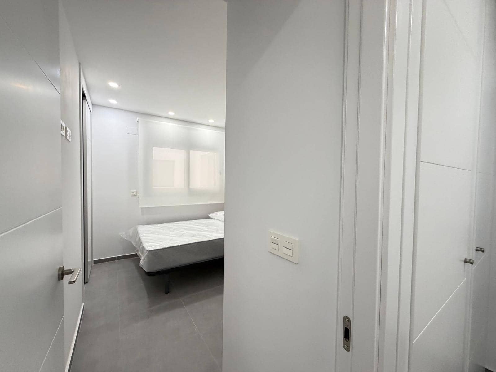 3 soveværelse Lejlighed til salg i Torrevieja med swimmingpool garage - € 349.000 (Ref: 9520845)