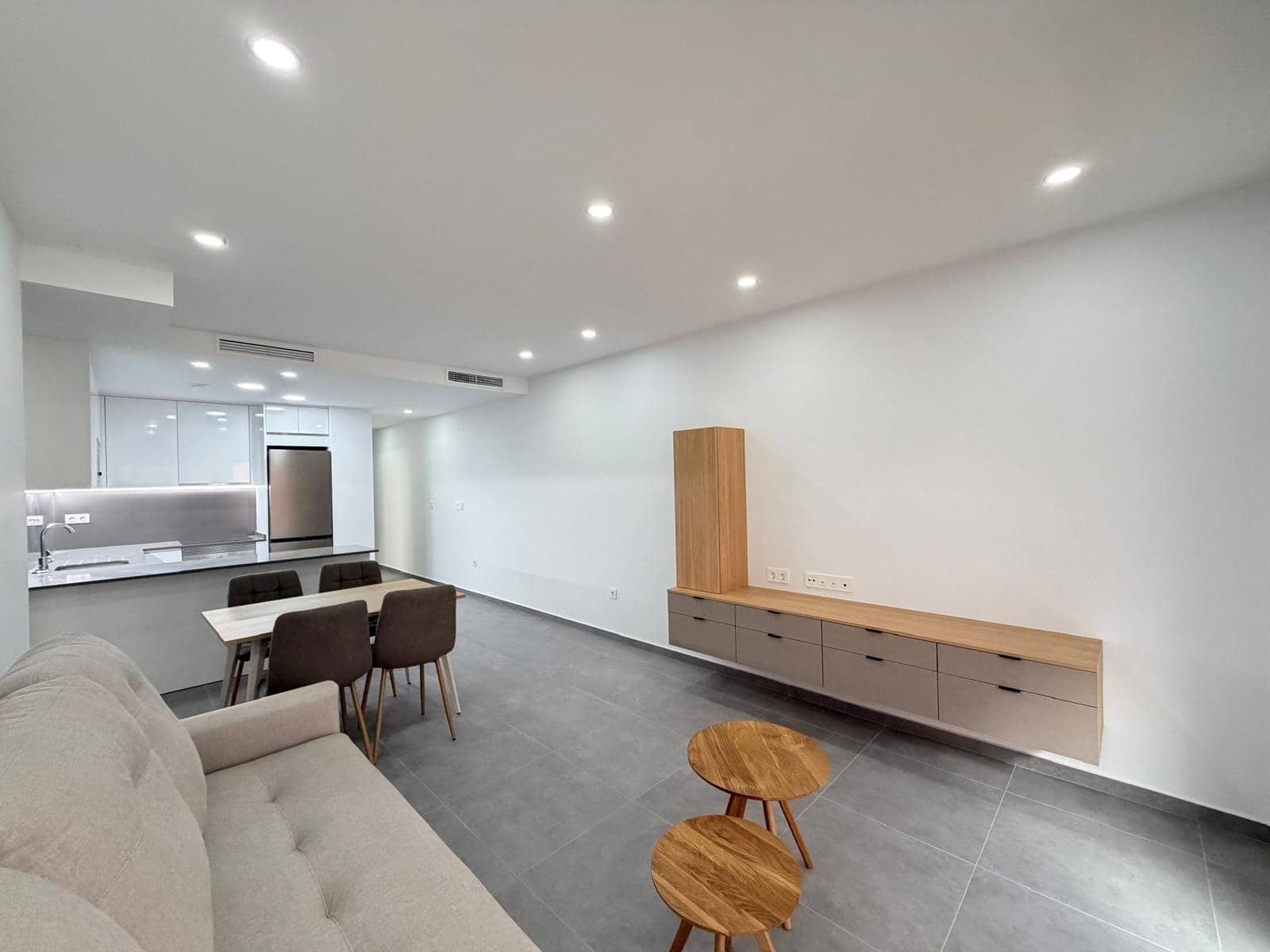 3 soveværelse Lejlighed til salg i Torrevieja med swimmingpool garage - € 349.000 (Ref: 9520845)