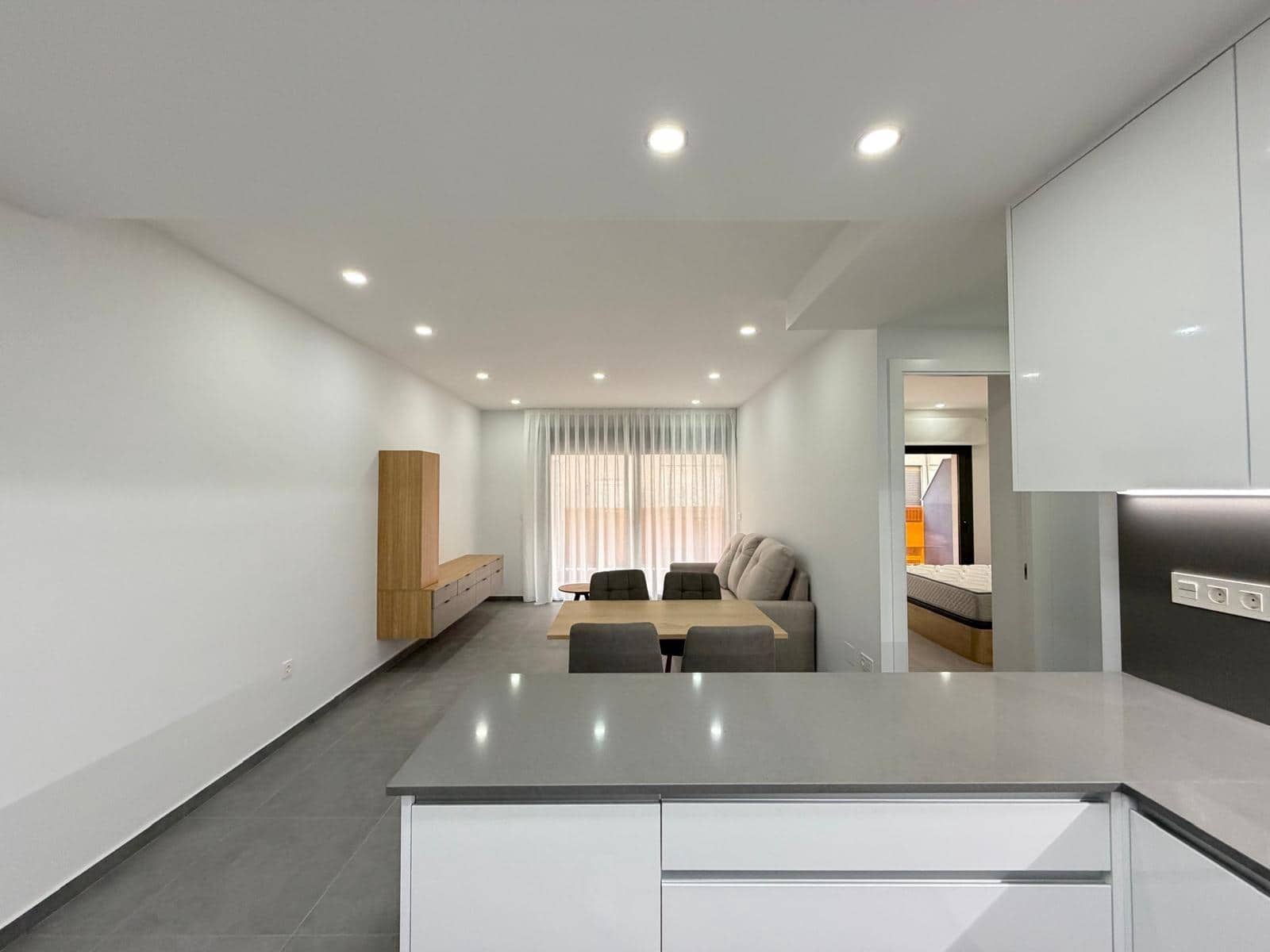 3 soveværelse Lejlighed til salg i Torrevieja med swimmingpool garage - € 349.000 (Ref: 9520845)