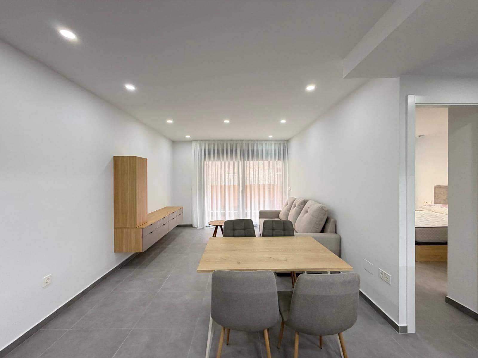 3 soveværelse Lejlighed til salg i Torrevieja med swimmingpool garage - € 349.000 (Ref: 9520845)