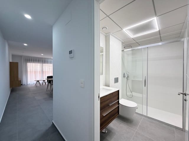 3 soveværelse Lejlighed til salg i Torrevieja med swimmingpool garage - € 349.000 (Ref: 9520845)