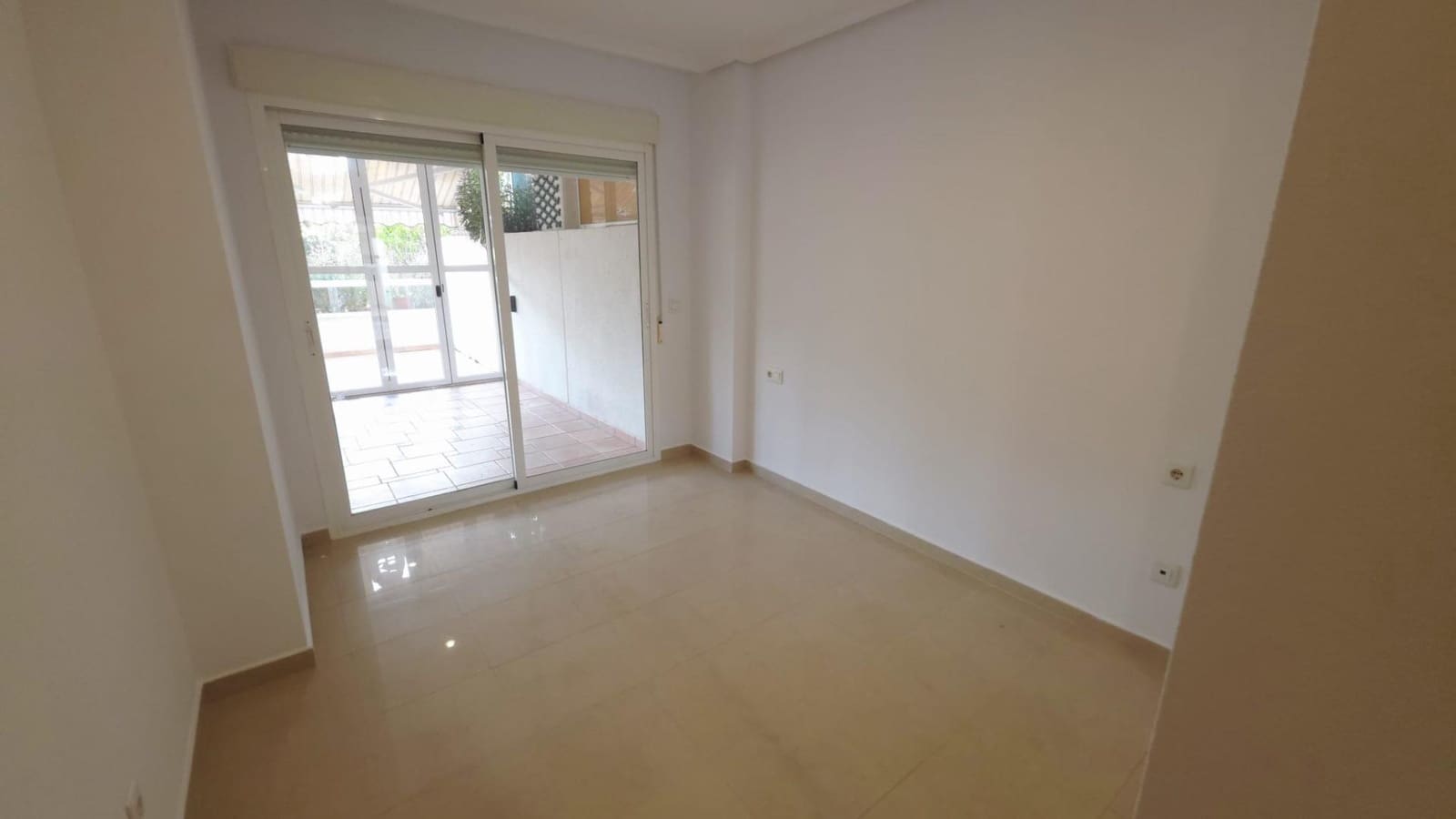 2 camera da letto Appartamento in vendita in Playa de San Juan con piscina garage - 450.000 € (Rif: 9521345)