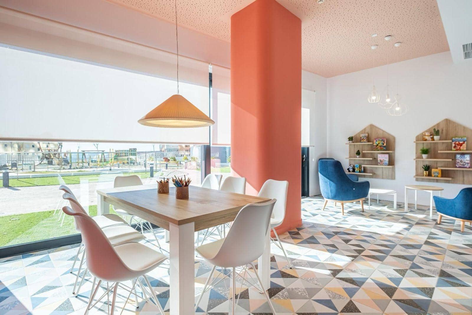 2 soveværelse Lejlighed til salg i Benidorm med swimmingpool - € 580.000 (Ref: 9524297)