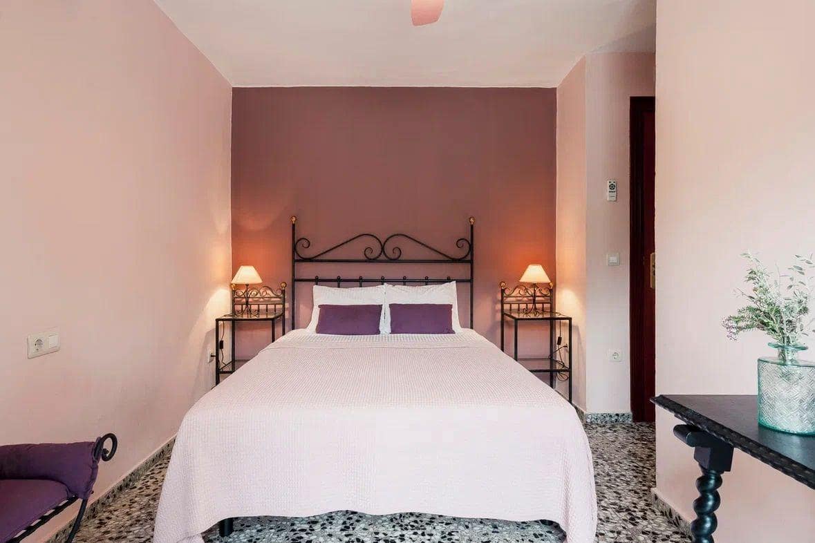 Chalet de 6 habitaciones en Náquera en venta - 985.000 € (Ref: 9527678)