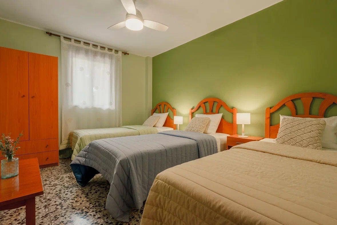 Chalet de 6 habitaciones en Náquera en venta - 985.000 € (Ref: 9527678)