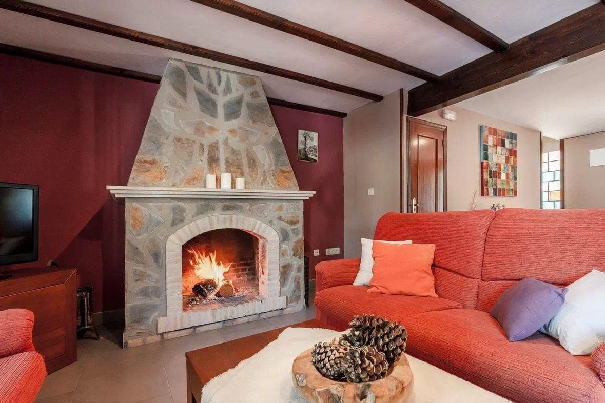 Chalet de 6 habitaciones en Náquera en venta - 985.000 € (Ref: 9527678)