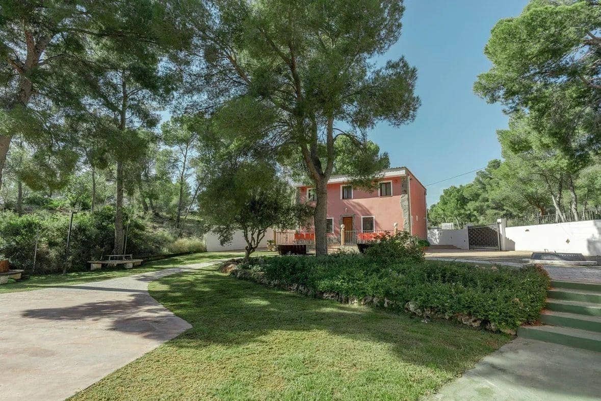 Chalet de 6 habitaciones en Náquera en venta - 985.000 € (Ref: 9527678)