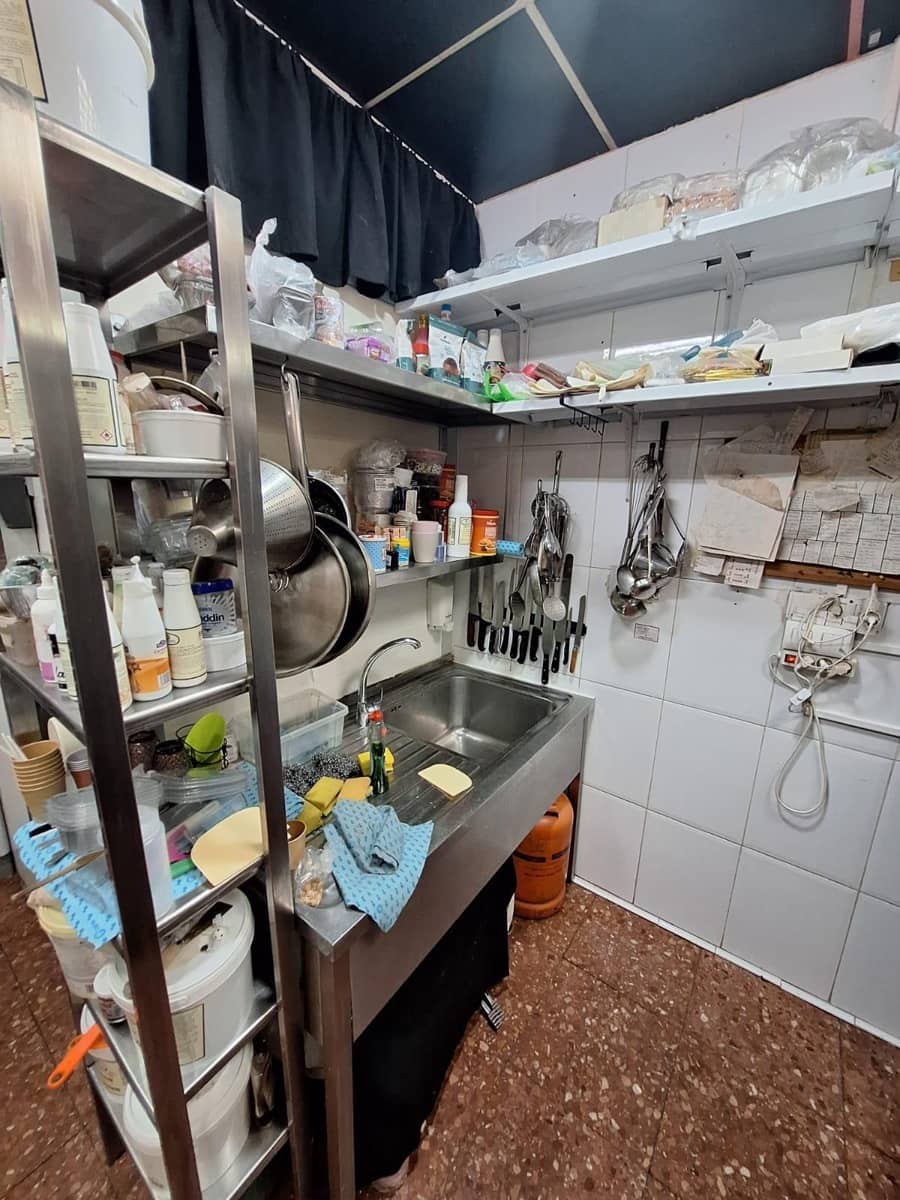 Erhverv til salg i Torrevieja - € 73.500 (Ref: 9527679)