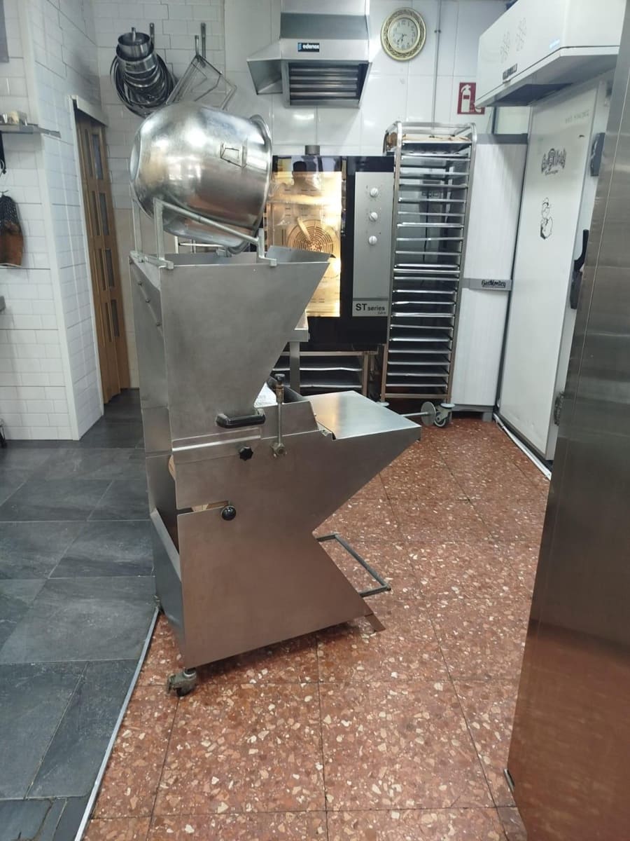 Erhverv til salg i Torrevieja - € 73.500 (Ref: 9527679)