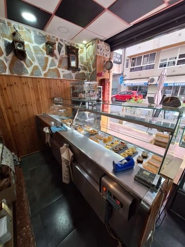 Erhverv til salg i Centro, Torrevieja - € 73.500 (Ref: 9527679)