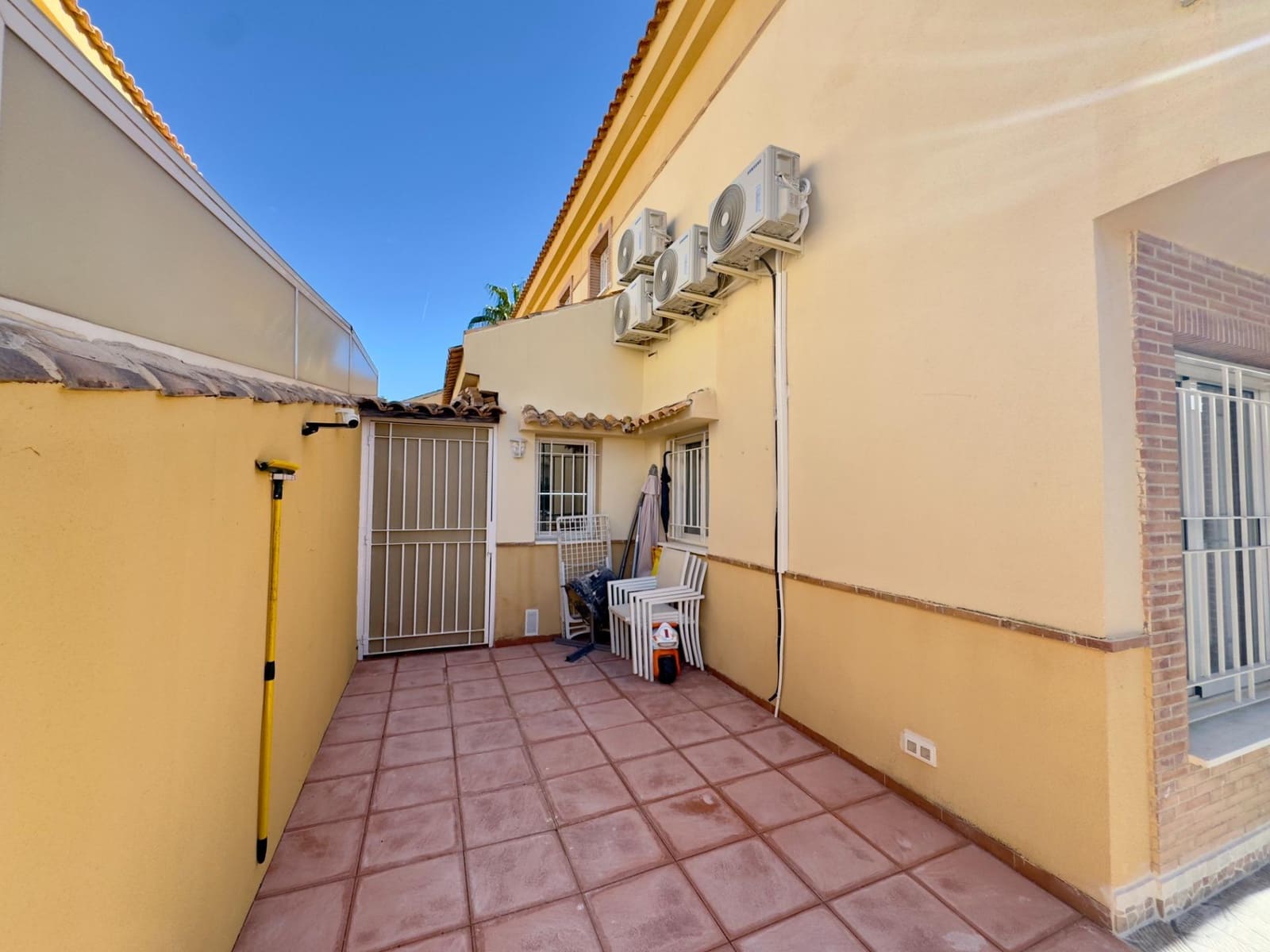 3 Zimmer Apartment zu verkaufen in Rojales mit Pool - 279.990 € (Ref: 9527680)