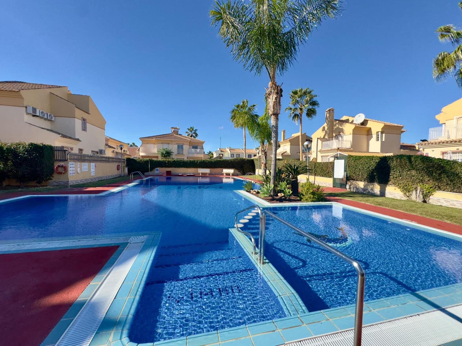 3 Zimmer Apartment zu verkaufen in Rojales mit Pool - 279.990 € (Ref: 9527680)