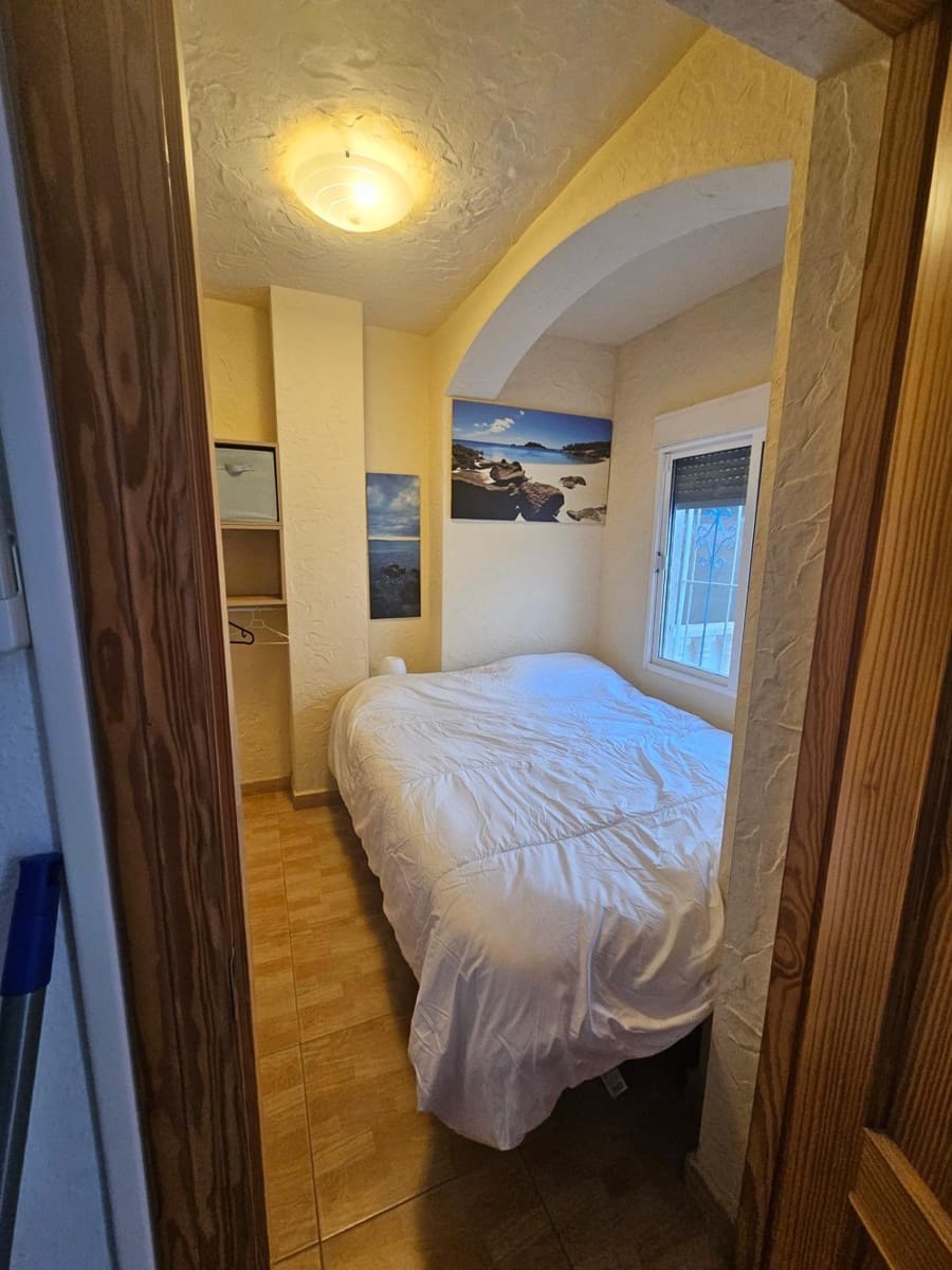 2 Zimmer Bungalow zu verkaufen in Torrevieja mit Pool - 145.000 € (Ref: 9527681)