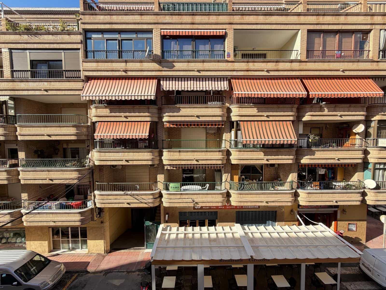 Studio te koop in Torrevieja - € 94.500 (Ref: 9527685)