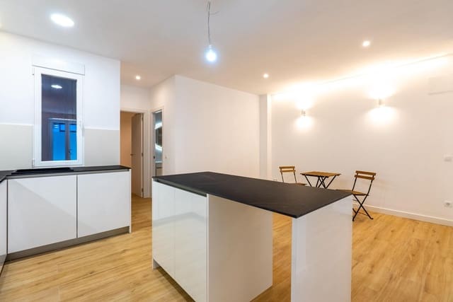 Piso de 1 habitación en Madrid ciudad en venta - 530.000 € (Ref: 9530528)