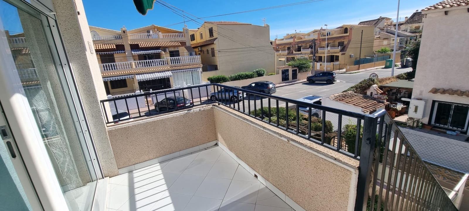 1 quarto Bungalow para venda em Torrevieja com piscina - 129 000 € (Ref: 9533733)
