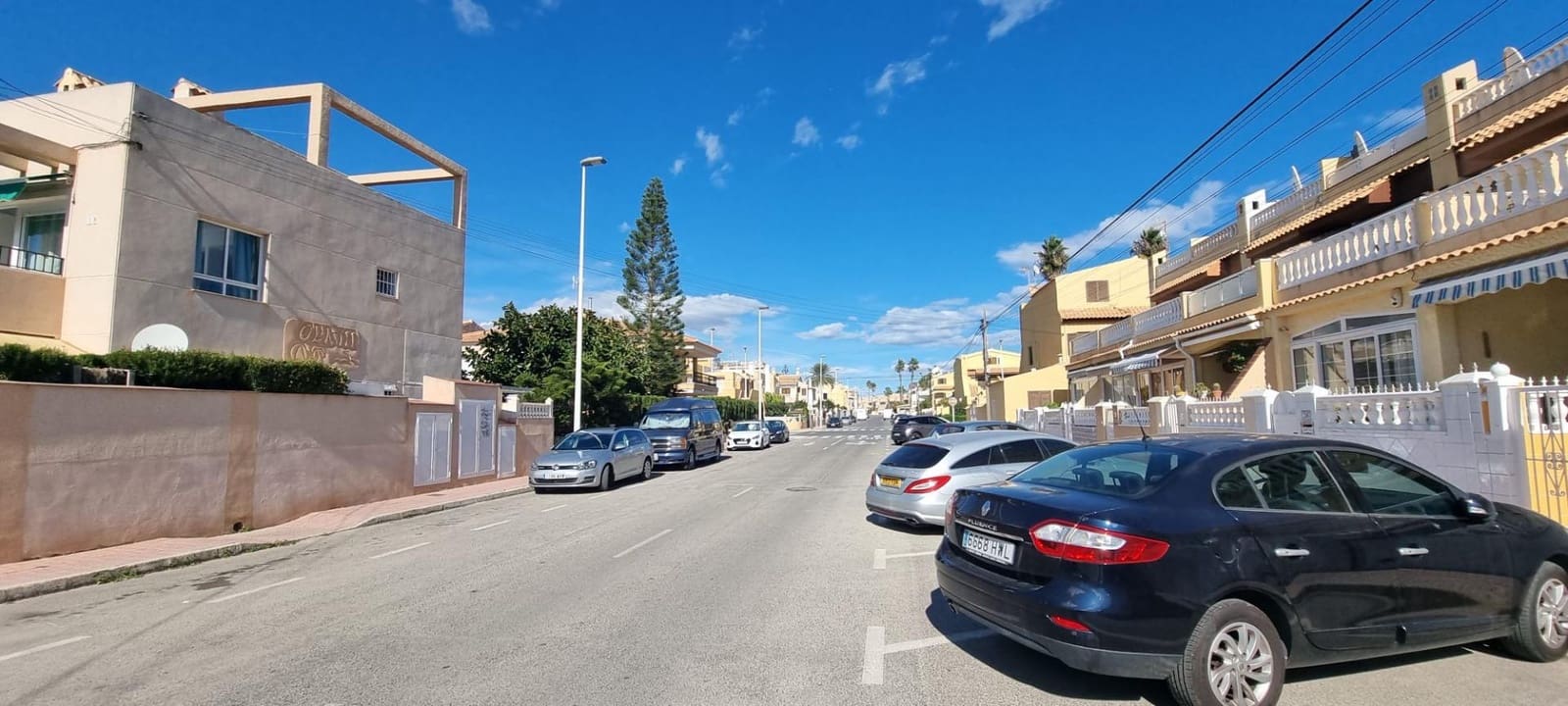 1 quarto Bungalow para venda em Torrevieja com piscina - 129 000 € (Ref: 9533733)