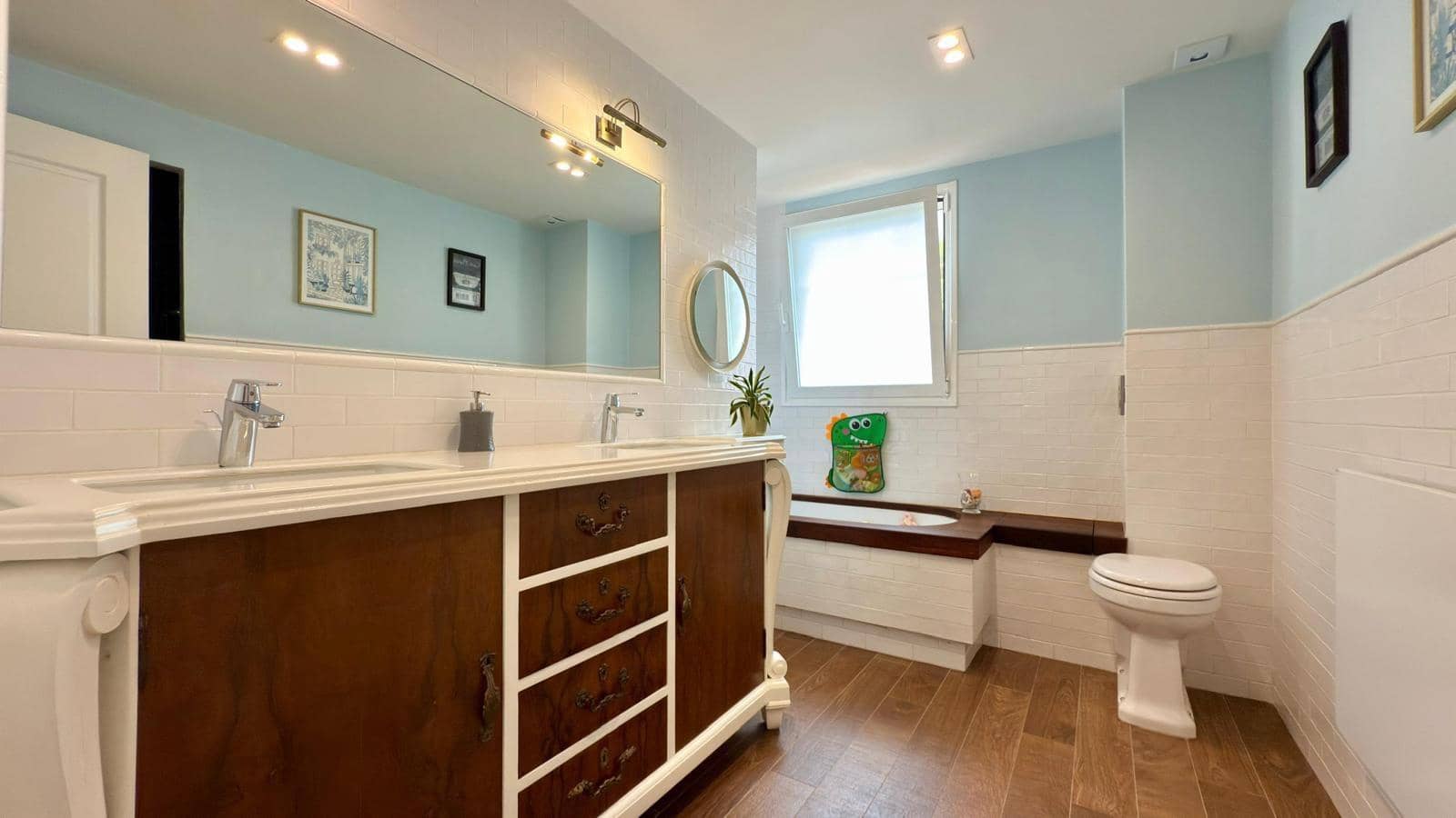 3 makuuhuone Huvila myytävänä paikassa La Nucia mukana uima-altaan - 970 000 € (Ref: 9535930)