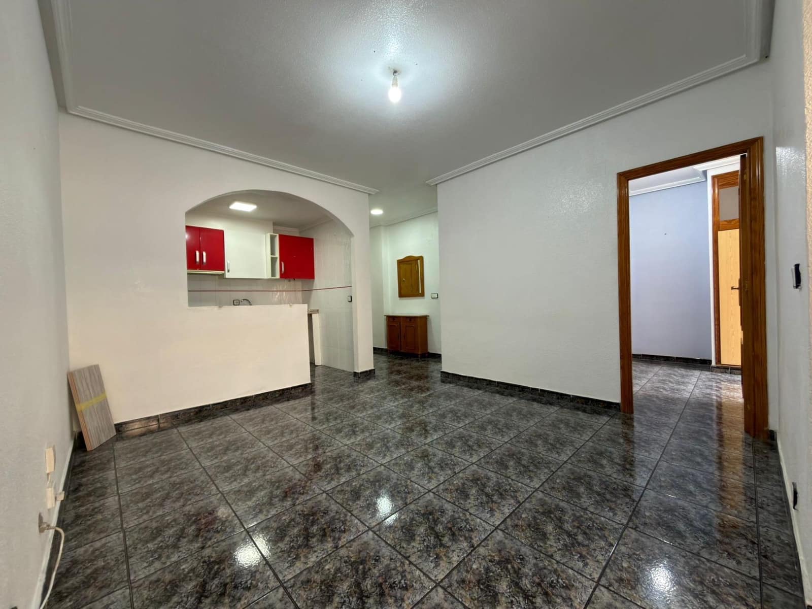 2 makuuhuone Huoneisto myytävänä paikassa Torrevieja - 139 900 € (Ref: 9535934)