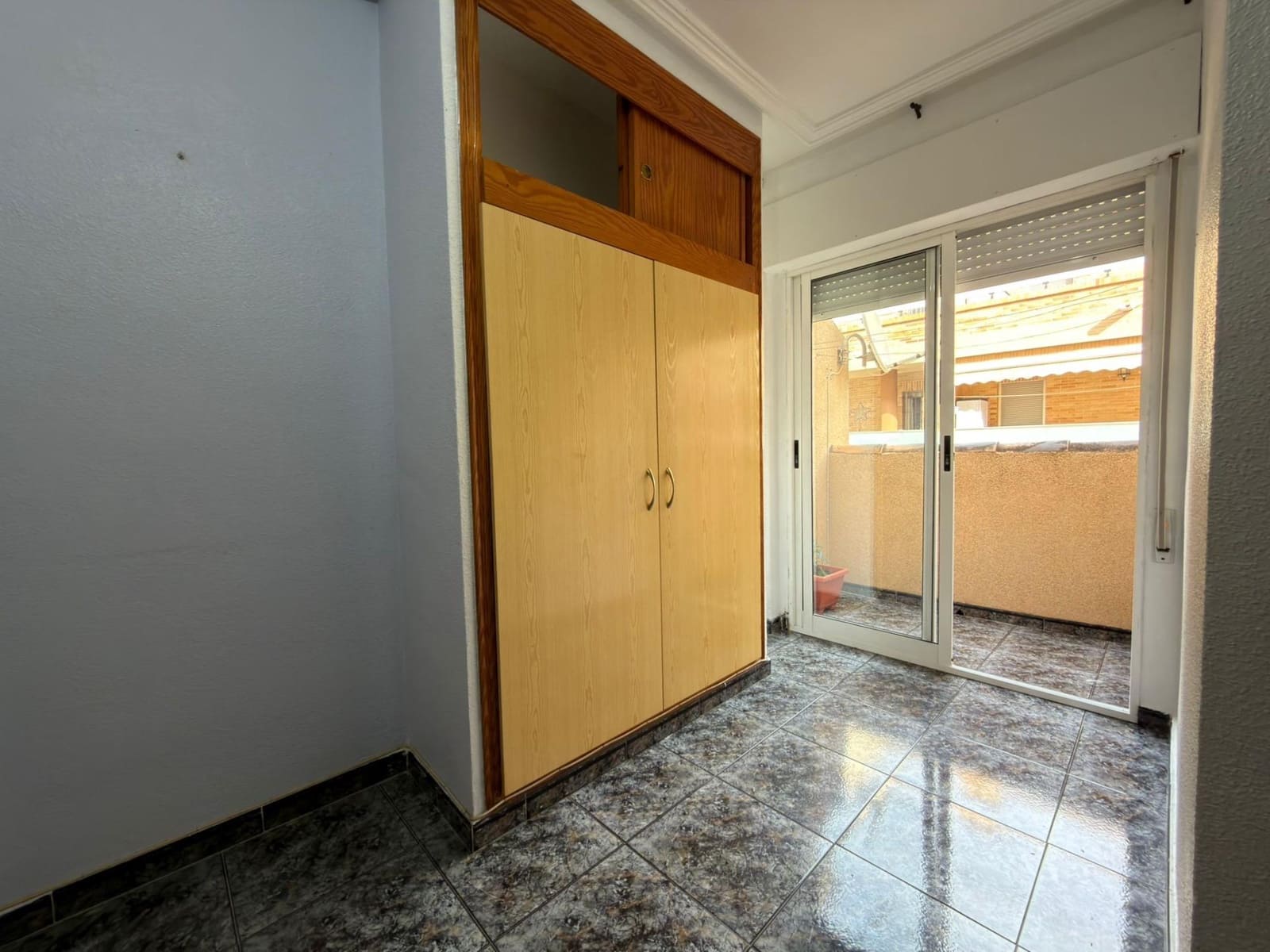 2 makuuhuone Huoneisto myytävänä paikassa Torrevieja - 139 900 € (Ref: 9535934)