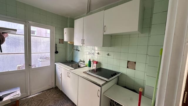 3 camera da letto Appartamento in vendita in Alicante città - 75.000 € (Rif: 9537324)